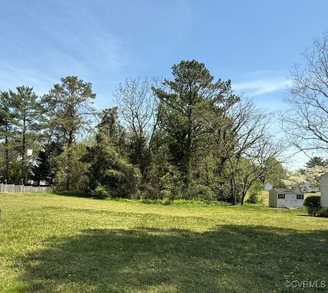 Tiny photo for 000 Cross Street, Urbanna, VA 23175 (MLS # 2516579)