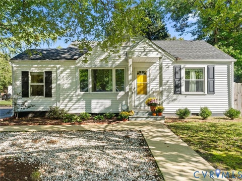 Tiny photo for 3933 Alma Avenue, Richmond, VA 23222 (MLS # 2626429)