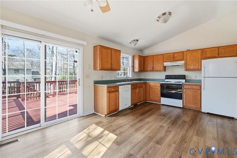 Tiny photo for 132 Land Or Drive, Ruther Glen, VA 22546 (MLS # 2604363)