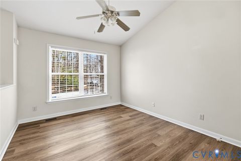 Tiny photo for 132 Land Or Drive, Ruther Glen, VA 22546 (MLS # 2604363)