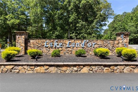 Tiny photo for 132 Land Or Drive, Ruther Glen, VA 22546 (MLS # 2604363)