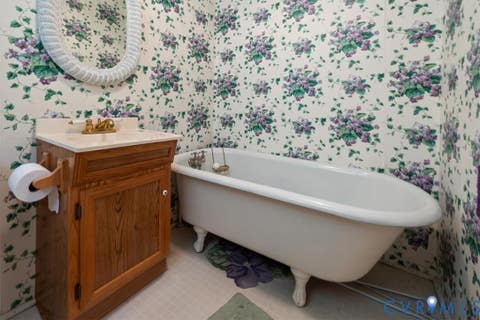 Tiny photo for 6416 Three Chopt Road, Richmond, VA 23226 (MLS # 2616928)