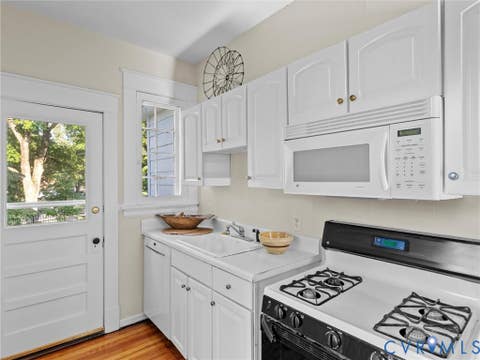 Tiny photo for 4121 Crestwood Road, Richmond, VA 23227 (MLS # 2622682)