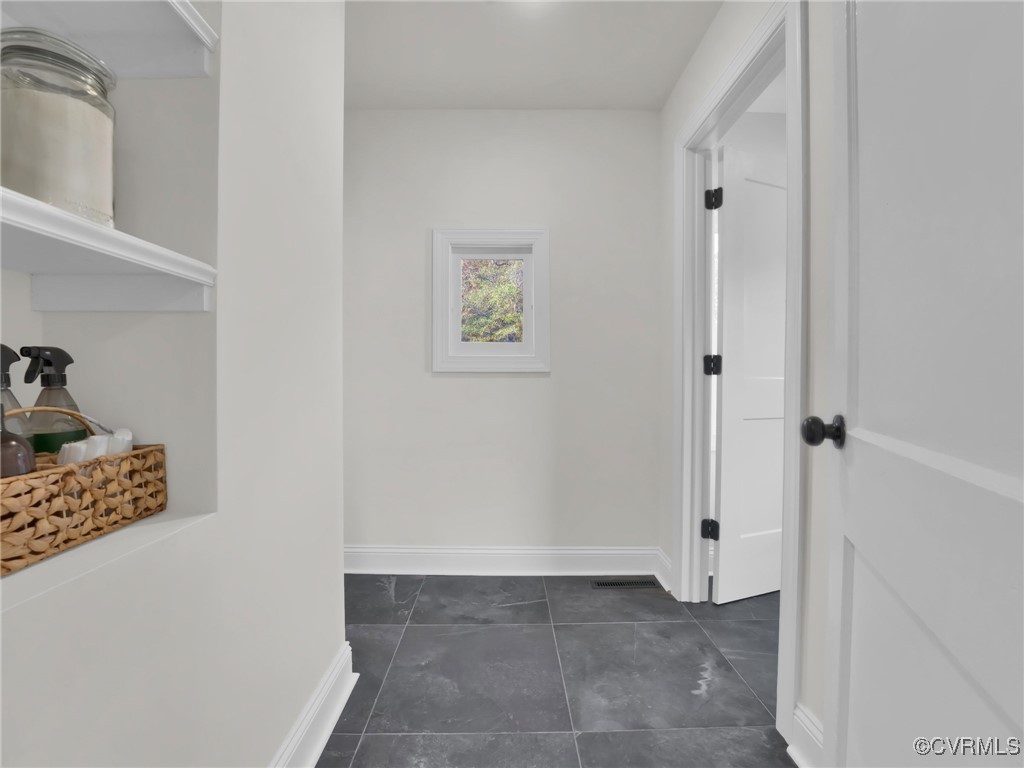 Chesterfield, Virginia 23235, United States, 3 Bedrooms Bedrooms, ,2 BathroomsBathrooms,Residential,Active,34489