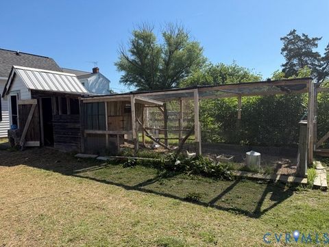 Tiny photo for 525 Raines Tavern Road, Farmville, VA 23901 (MLS # 2612185)