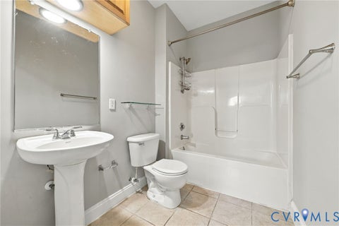 Tiny photo for 1333 W Broad Street #U511, Richmond, VA 23220 (MLS # 2623129)