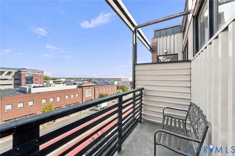Tiny photo for 1333 W Broad Street #U511, Richmond, VA 23220 (MLS # 2623129)