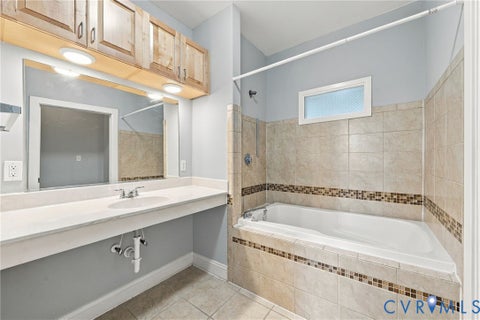 Tiny photo for 1333 W Broad Street #U511, Richmond, VA 23220 (MLS # 2623129)