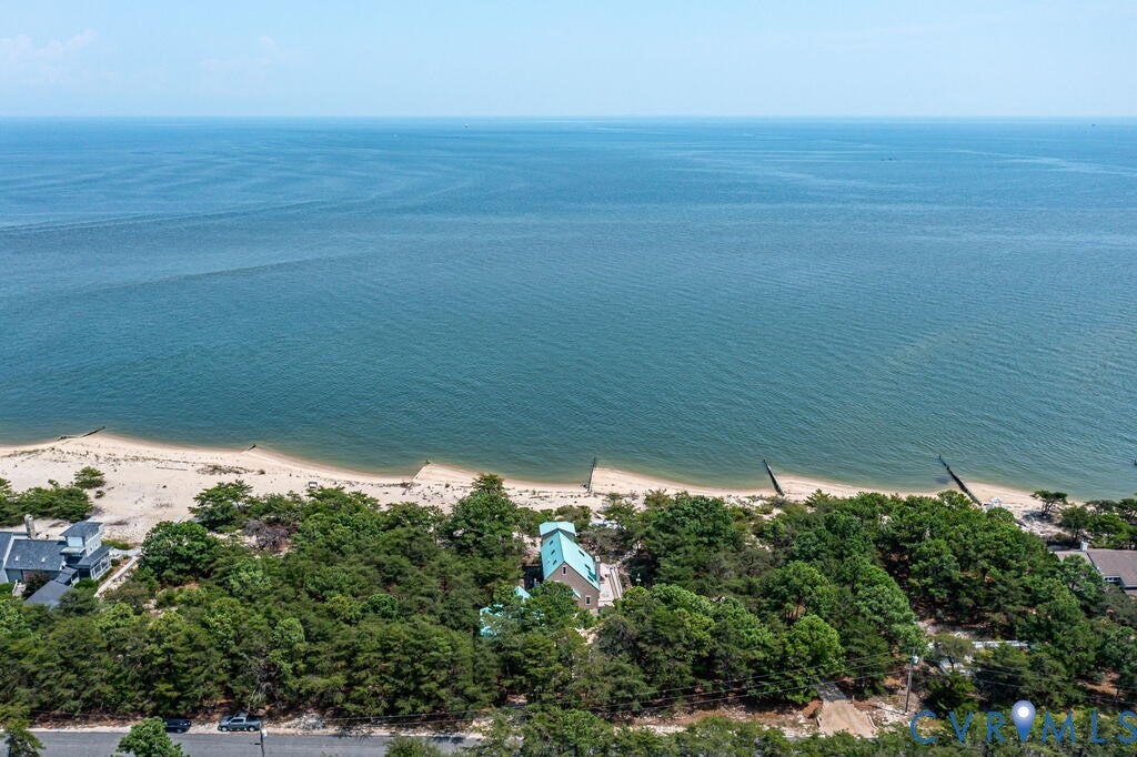 1098 Tranquility Road