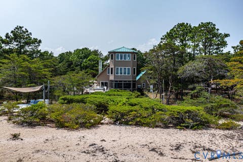 Tiny photo for 1098 Tranquility Road RD, Reedville, VA 22539 (MLS # 2621932)