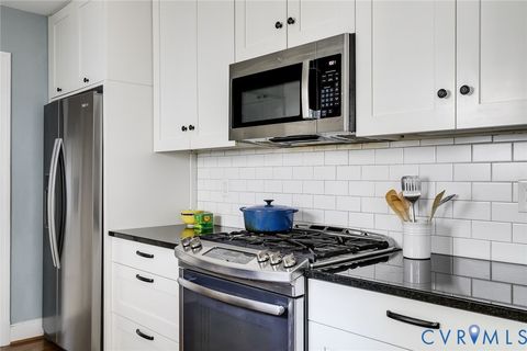 Tiny photo for 4411 Hanover Avenue, Richmond, VA 23221 (MLS # 2610744)