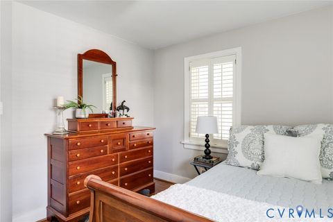 Tiny photo for 4411 Hanover Avenue, Richmond, VA 23221 (MLS # 2610744)