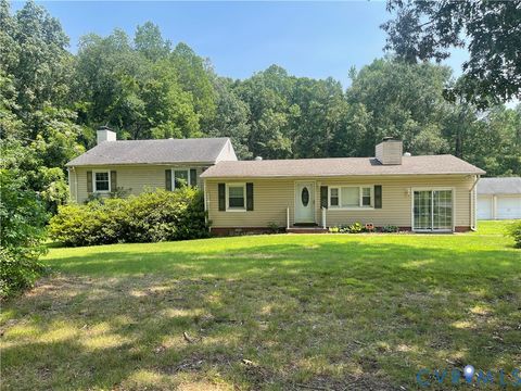 Photo of 10105 Family Lane, Chesterfield, VA 23832 (MLS # 2619620)