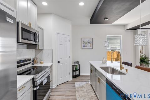 Tiny photo for 1149 Hinton Street, Petersburg, VA 23803 (MLS # 2613544)