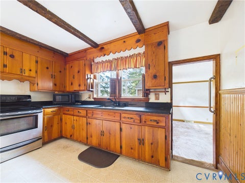 Tiny photo for 1405 W Tennessee Avenue, Crewe, VA 23930 (MLS # 2626909)