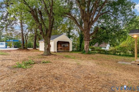 Tiny photo for 1619 12th Street, Victoria, VA 23974 (MLS # 2602779)