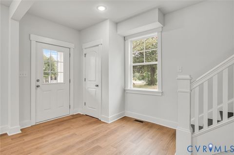 Tiny photo for 1619 12th Street, Victoria, VA 23974 (MLS # 2602779)