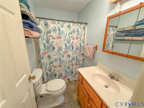 Tiny photo for 45 Galliontown Road, Victoria, VA 23974 (MLS # 2611903)