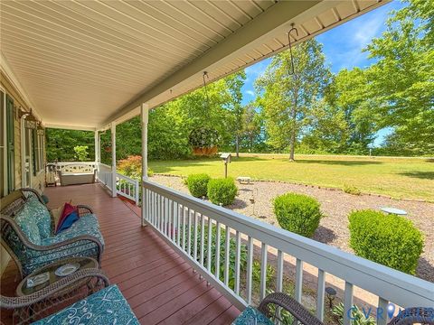 Tiny photo for 45 Galliontown Road, Victoria, VA 23974 (MLS # 2611903)