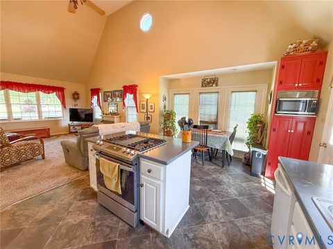 Tiny photo for 45 Galliontown Road, Victoria, VA 23974 (MLS # 2611903)