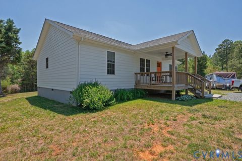 Tiny photo for 4336 Hells Bend Road, Palmyra, VA 22963 (MLS # 2613698)