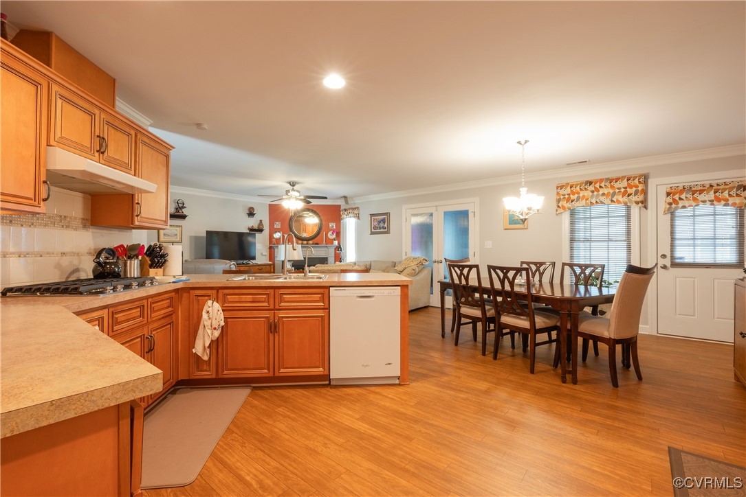 West Point, Virginia 23181, United States, 4 Bedrooms Bedrooms, ,2 BathroomsBathrooms,Residential,Pending,40908