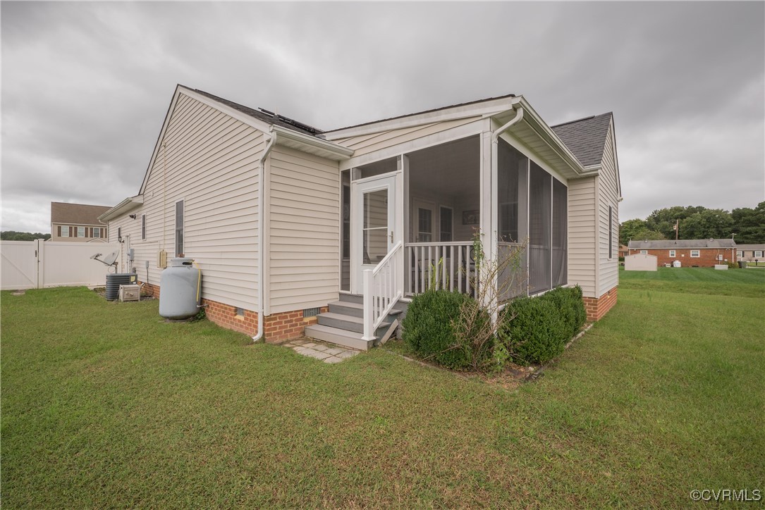 West Point, Virginia 23181, United States, 4 Bedrooms Bedrooms, ,2 BathroomsBathrooms,Residential,Pending,40908