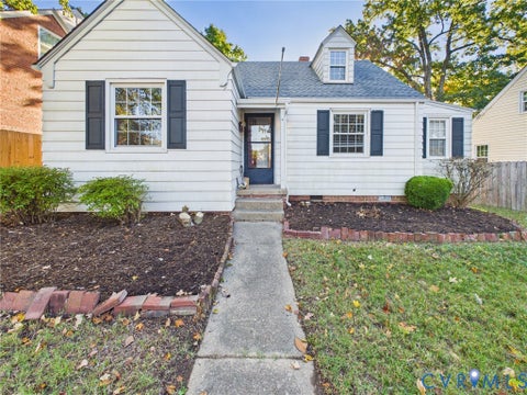 Photo of 6902 Three Chopt Road, Richmond, VA 23226 (MLS # 2628500)