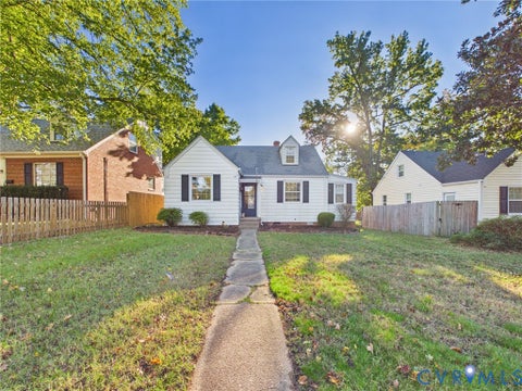 Tiny photo for 6902 Three Chopt Road, Richmond, VA 23226 (MLS # 2628500)