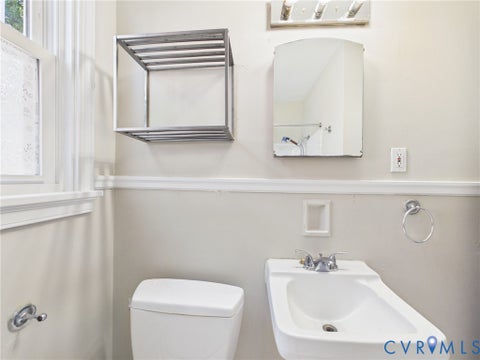 Tiny photo for 6902 Three Chopt Road, Richmond, VA 23226 (MLS # 2628500)
