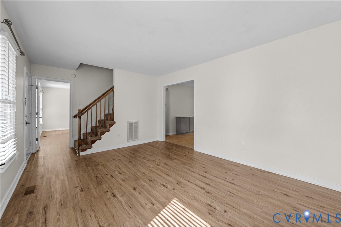 Mechanicsville, Virginia 23111, United States, 4 Bedrooms Bedrooms, ,2 BathroomsBathrooms,Residential,Active,198720