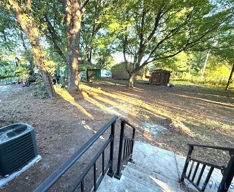 Tiny photo for 300 Pennsylvania Avenue, Emporia, VA 23847 (MLS # 2529174)