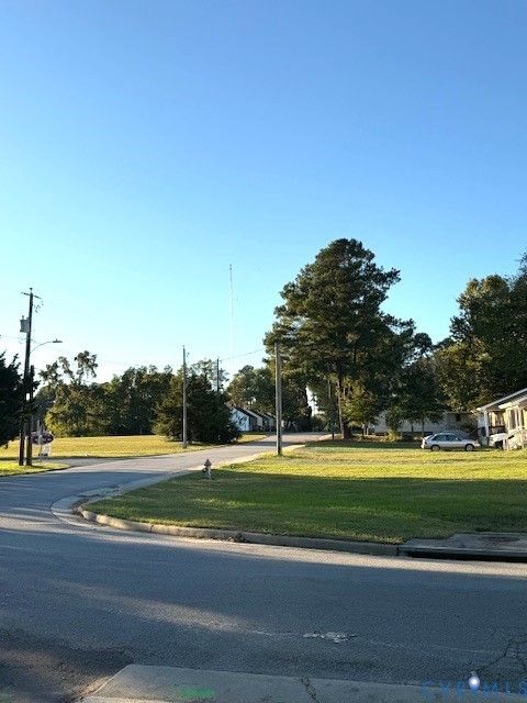 Tiny photo for 300 Pennsylvania Avenue, Emporia, VA 23847 (MLS # 2529174)
