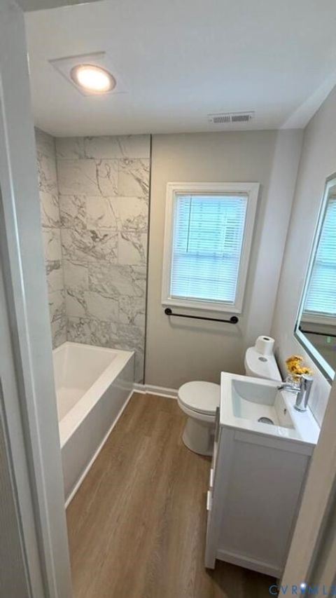 Tiny photo for 300 Pennsylvania Avenue, Emporia, VA 23847 (MLS # 2529174)