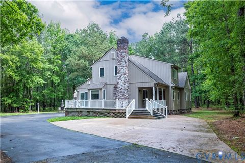 Photo of 11186 Kenmont Lane, Ashland, VA 23005 (MLS # 2614146)