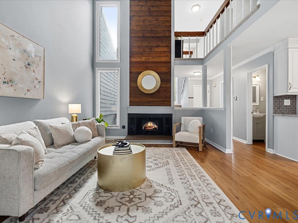 1763 Foxfire Circle