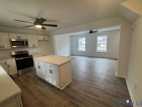 Tiny photo for 1580 New York Avenue, Hopewell, VA 23860 (MLS # 2608004)