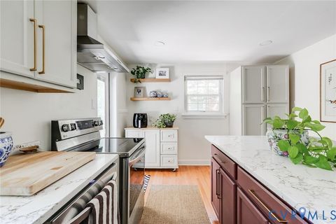Tiny photo for 810 Westover Hills Boulevard, Richmond, VA 23225 (MLS # 2613569)