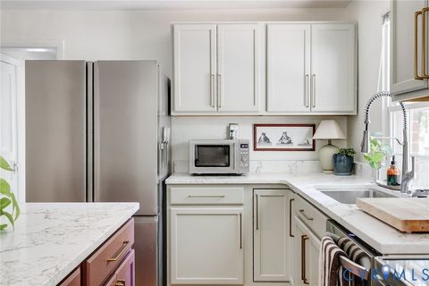 Tiny photo for 810 Westover Hills Boulevard, Richmond, VA 23225 (MLS # 2613569)
