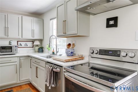Tiny photo for 810 Westover Hills Boulevard, Richmond, VA 23225 (MLS # 2613569)