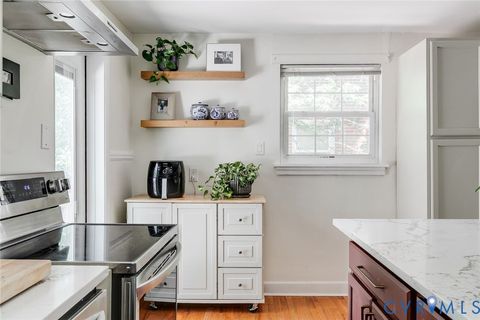 Tiny photo for 810 Westover Hills Boulevard, Richmond, VA 23225 (MLS # 2613569)