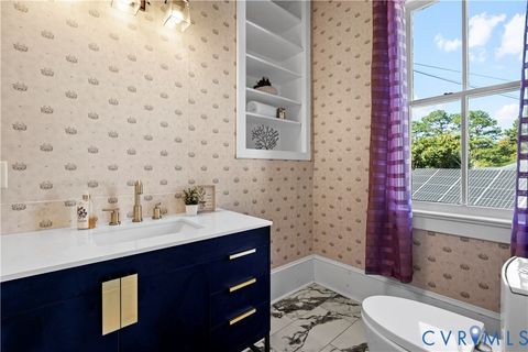 Tiny photo for 200 Oliver Avenue, Crewe, VA 23930 (MLS # 2602495)