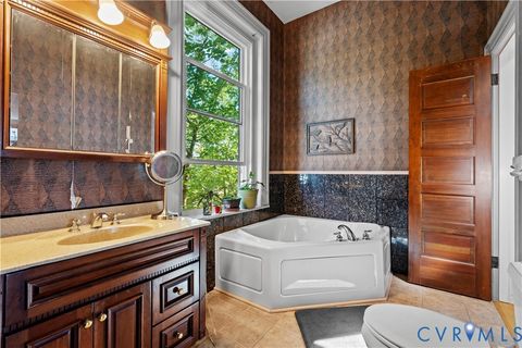 Tiny photo for 200 Oliver Avenue, Crewe, VA 23930 (MLS # 2602495)