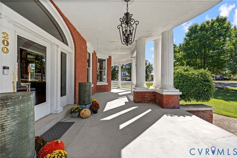 Tiny photo for 200 Oliver Avenue, Crewe, VA 23930 (MLS # 2602495)