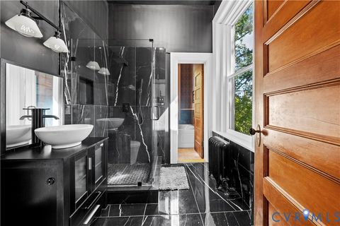 Tiny photo for 200 Oliver Avenue, Crewe, VA 23930 (MLS # 2602495)