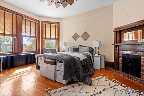 Tiny photo for 200 Oliver Avenue, Crewe, VA 23930 (MLS # 2602495)