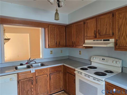 Tiny photo for 8700 Hermitage Trace Circle, Henrico, VA 23228 (MLS # 2624229)