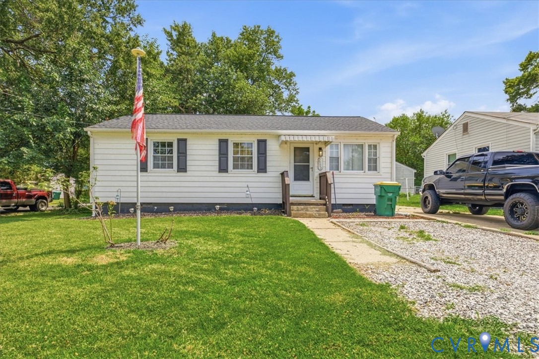 Photo 1 of 25 — 2500 Lee Street, Hopewell, VA 23860