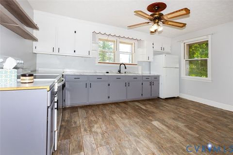 Tiny photo for 9903 Boze Road, Ford, VA 23850 (MLS # 2612417)