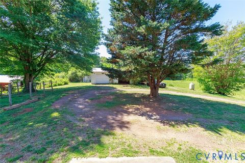 Tiny photo for 9903 Boze Road, Ford, VA 23850 (MLS # 2612417)